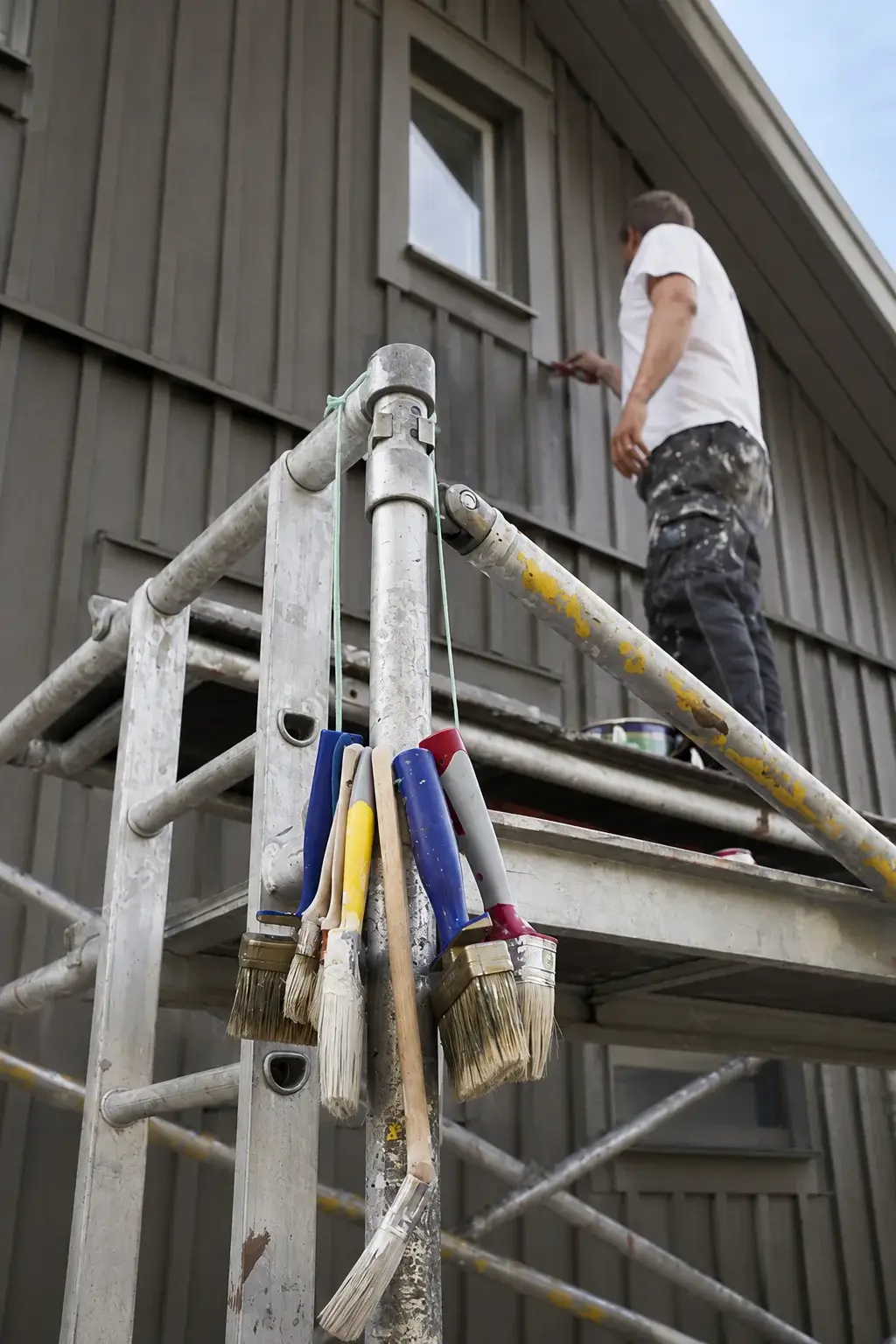 outside-painting-house-ad-genius
